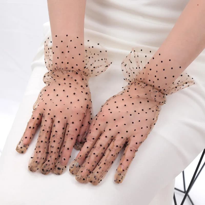 Gants de pêche femme dentelle transparente points mesh blancs pour événements pêche et soirées nautiques
