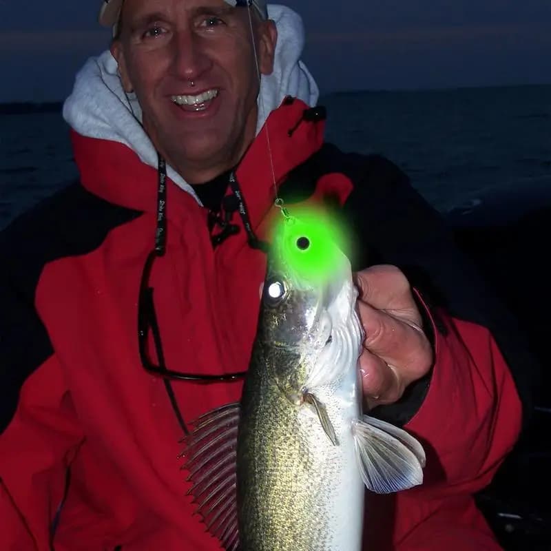 Leurre lumineux LED en forme d'œil pour pêche profonde - Appât luminescent attracteur pour poissons